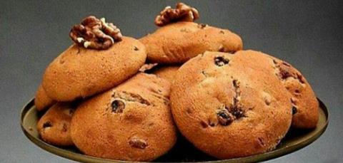 کوکی گردویی کشمشی