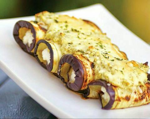 رول بادمجان با سس پستو