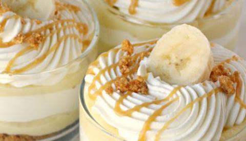 طرز تهیه دسر موز و خامه کاراملی