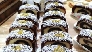 رولت خرما و گردو