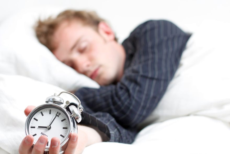 13 راهکار برای سریع به خواب رفتن
