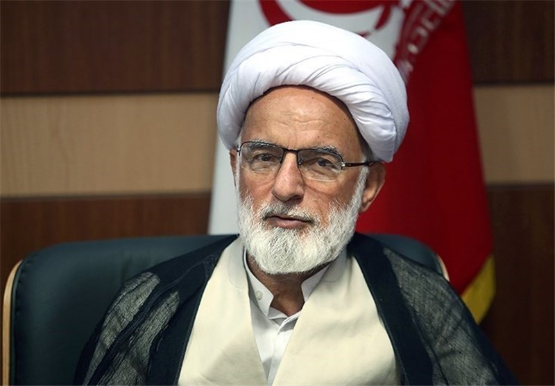 دری‌نجف‌آبادی: ریاست‌جمهوری احمدی‌نژاد اشتباه بود