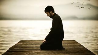 شفاعت من به سبک‎شمارنده نماز نمی‎رسد