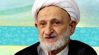 آیت الله بهجت: اعمال مامحفوظ و عکس‌برداری شده است