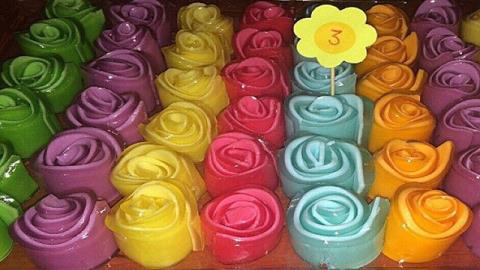ژله رولی گل رز دو رنگ