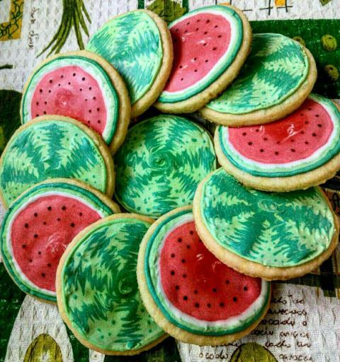 بیسکوییت هندوانه ای