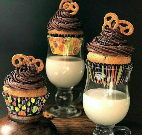 کاپ کیک با فیلینگ گاناش