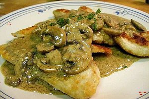 خوراک مرغ و قارچ رژیمی درست کنید
