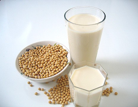 طرز تهیه شیر و پنیر سویا