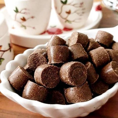 شکلات حبه ای مخصوص عید