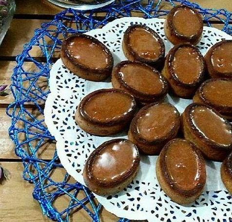 مافین خرما با سس تافی
