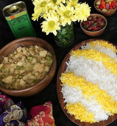 خورشت مرغ هندی با ماست