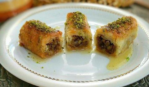 باقلوا شیرعسلی