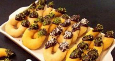 شیرینی نعلی