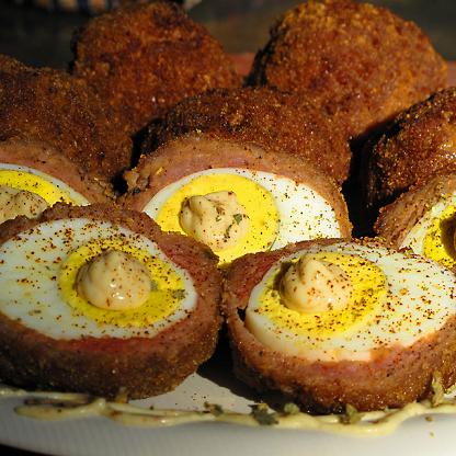 تخم مرغ سوخاری غذایی سبک برای پیک نیک 
