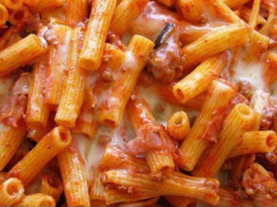 ﻿ طرز تهیه پاستا لوله ای 