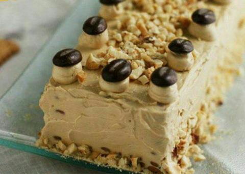 دسر بیسکوییتی به مراه باترکریم نسکافه ای