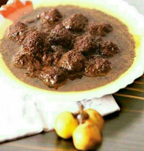 خورشت فسنجان با گوشت