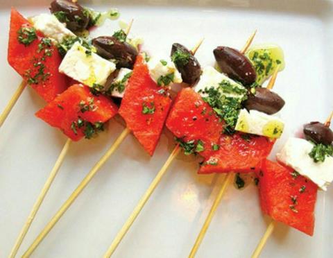 لقمه هندوانه و پنیر و ژامبون