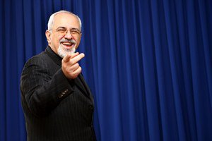 آیا می دانید آقای ظریف سربازی‌خود را کجا سپری کرده است