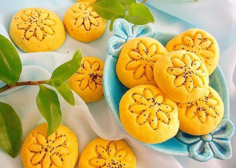 شیرینی نان برنجی