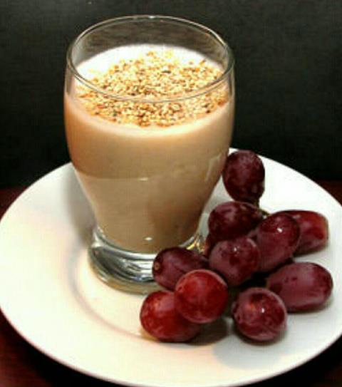 شیلک موز کنجدی