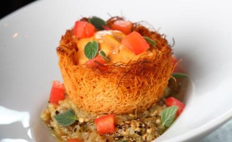 دسر میوه با کادایف