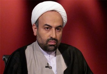 زائری : سیاست حجاب اجباری اشتباه بود