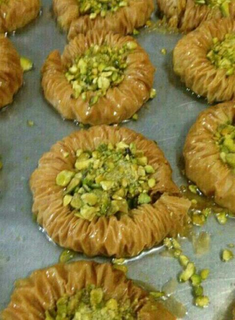 باقلوا لانه بلبل