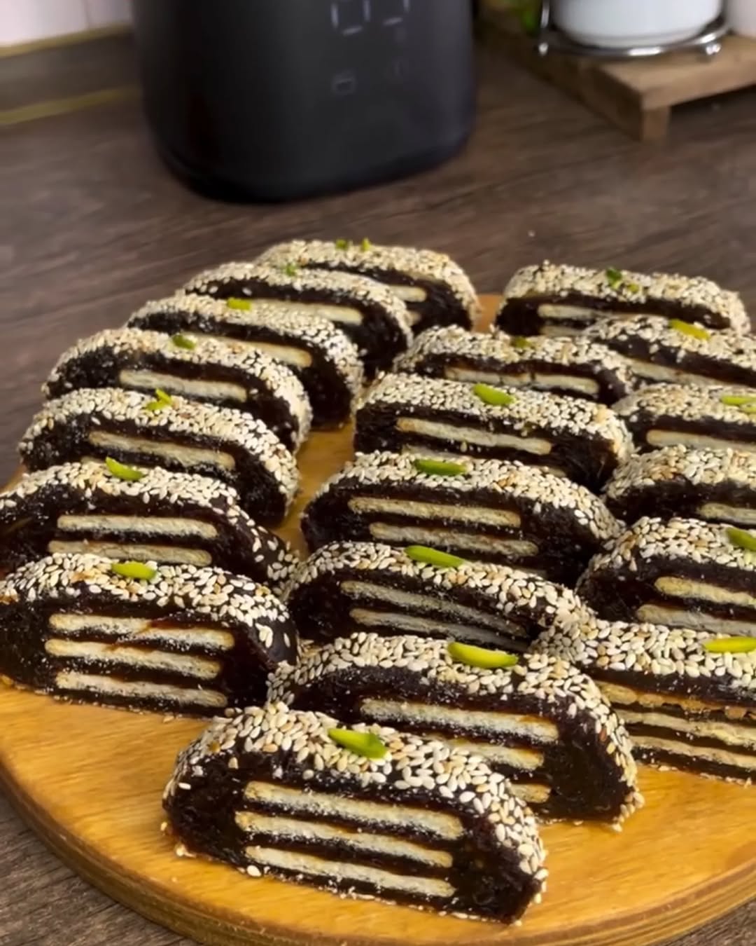 اسلایس خرما بیسکوییت مجلسی
